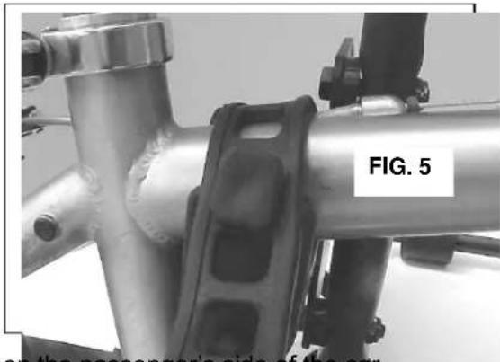 Hollywood Racks F6 - Installing bicycles on the Hollywood FO Expedition bumper rack: - 2