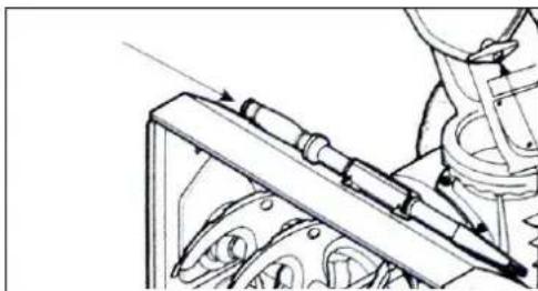 Fuxtec FX-SF210 - Reinigingsgereedschap voor de uitwerpklep - 1