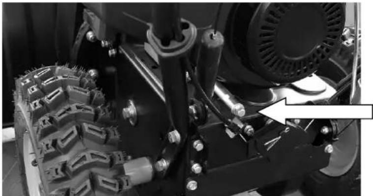 Fuxtec FX-SF210 - Engine oil change - 1