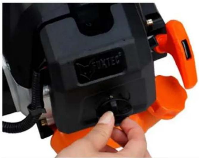 Fuxtec FX-PS162 - Nettoyage du filtre à air - 1