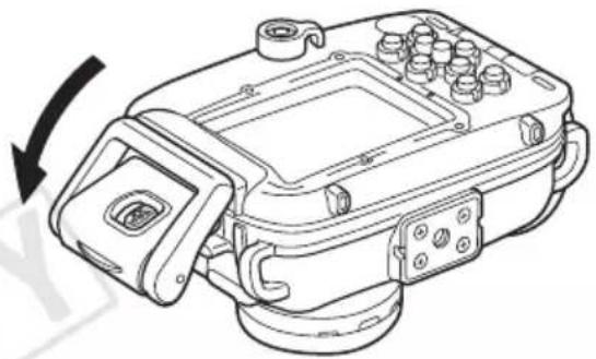 CANON WP-DC24 - 将相机装入防水套 - 2