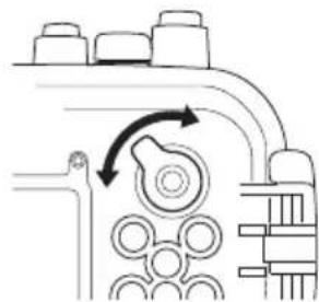 CANON WP-DC27 - Einsetzen der Kamera in das wasserdichte Gehäuse - 3