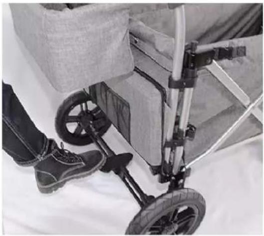 Fuxtec FX-CTL950 - Serrage et desserrage du frein de stationnement - 1