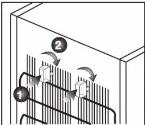 Diagram showing fluid flow through a container with labeled components and directional arrows indicating flow direction.