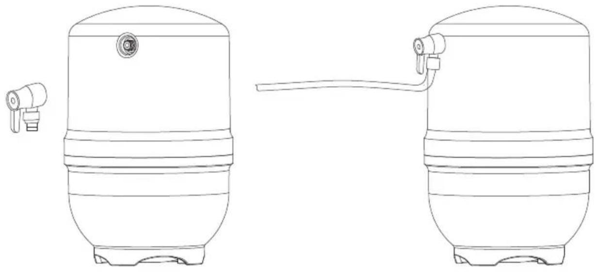 PHILIPS AUT3268 - Conecte el depósito de agua al sistema - 1