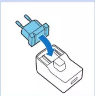 PHILIPS PSK0101 - Charging with the adapter - 1