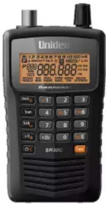 UNIDEN Bearcat SR30C - CE QUI SE TROUVE DANS LA BOÎTE - 1