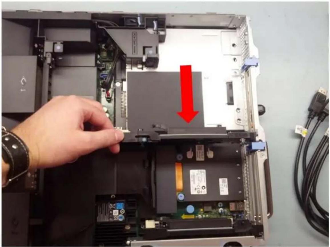 DELL Precision 7920 Rack - Installation d'une autre carte de montage - 2
