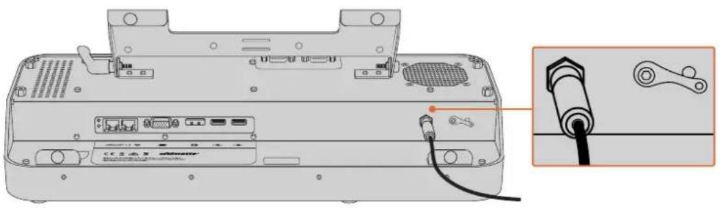 Blackmagic Design Ultimatte 12 - AnschlieBen an das Stromnetz - 1