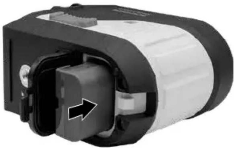 Laserliner MasterCross-Laser XPG - Alimentation électrique Introduire l'accu lithium-ion - 1