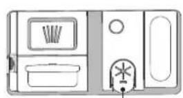 HOTPOINT HFC 3C26 CW X - FILLING THE RINSE AID DISPENSER - 1