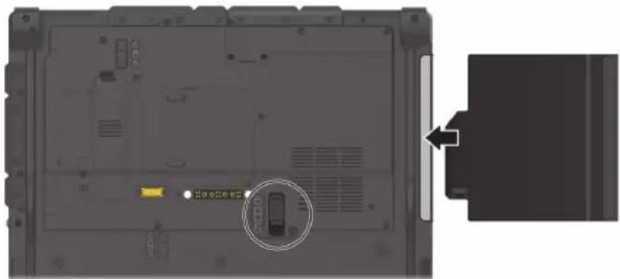 Getac S410G5 - Changer le composant dans la baie multifonction - 3
