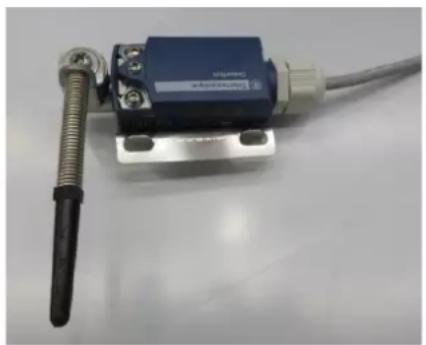 Elettrobar Mistral 415.3 - Conexión del interruptor final de carrera - 2