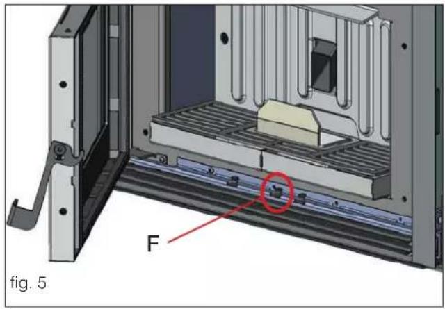 EDILKAMIN PELLKAMIN 8 - ATTENTION : ASSUREZ-VOUS QUE L'INSERT SOIT FIXE SUR LE SOCLE - 1