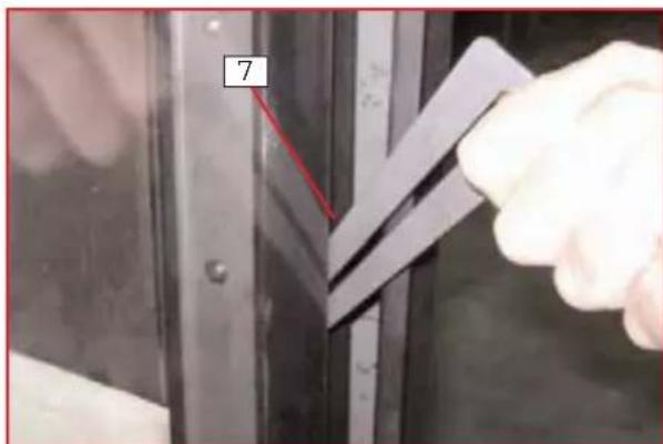 EDILKAMIN CRISTAL - Reinigung der Glasscheibe - 3