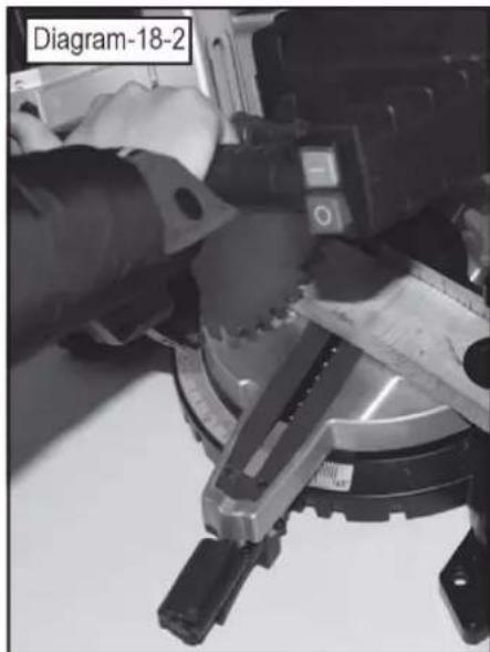 Holzmann TK 305 - Adjusting the base level angle - 6