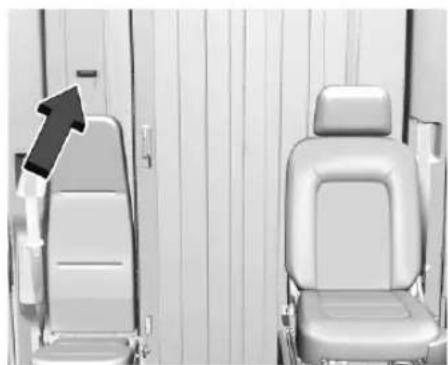 Pontiac Firefly (1993) - Sliding Door (Bulkhead Door) - 1