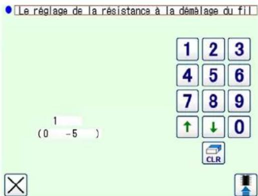 Le réglage de la résistance à la démâlage du fil 1 2 3 4 5 6 7 8 9 ↑ ↓ 0 CLR (0 -5)
