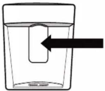 SCHNEIDER SCCB251HNFWDW - Avant d'utiliser le dispensateur d'eau pour la première fois, retirez et nettoyez le réservoir d'eau situé à l'intérieur du compartiment de réfrigération. - 3