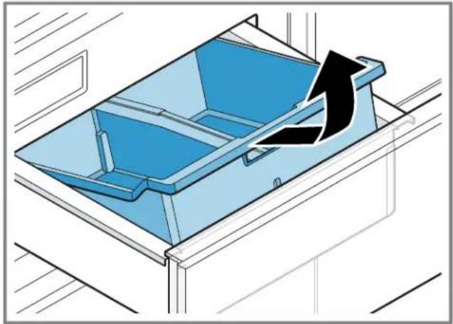 THERMADOR T48BT120NS - Extraer el depósito para cubitos de hielo - 1