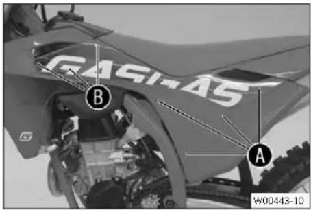 GasGas MC 250F Factory Edition (2024) - TRAVAUX D'ENTRETIEN SUR LA PARTIE-CYCLE - 1