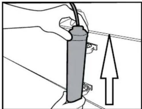BEKO GNE60542DXPN - 3.9.1.De externe filter op de wand bevestigen (Optioneel) - 5