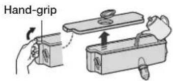 SAMSUNG RT46H5321SP - Lift up and pull out the water tank. - 3