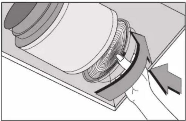 GRUNDIG GDSP5470BSCH - Sustitución de los filtros de carbón - 1