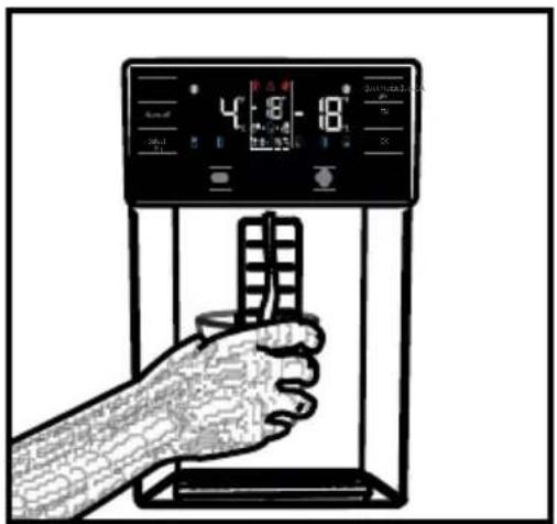 GRUNDIG GQN21355XN - Wasser ausgeben - 3