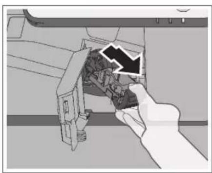 CANON imageRUNNER ADVANCE C3330i - Retirer la cartouche d'agrafes du Module de finition. - 1