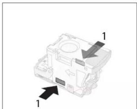 CANON imageRUNNER ADVANCE C3330i - Ziehen Sie den leeren Heftklammernbehälter aus dem Heftklammernmagazin. - 1
