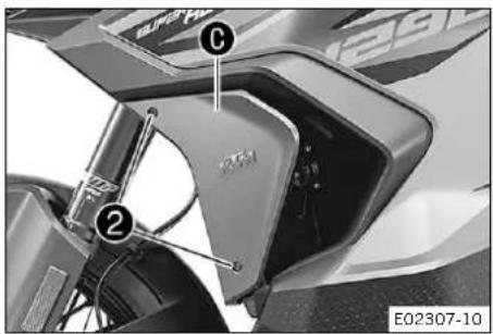 KTM 1290 Super Adventure S (2024) - Déposer le becquet avant - 2
