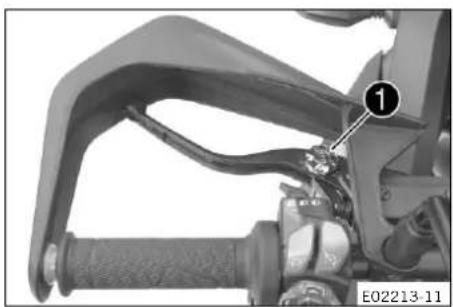 KTM 1290 Super Adventure S (2024) - Régler la position de base du levier d'embrayage - 1