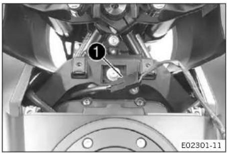 KTM 1290 Super Adventure S (2024) - Monter le coffret de rangement - 1