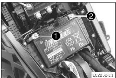 KTM 1290 Super Adventure S (2024) - Attention - 1
