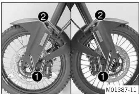 KTM 1290 SUPER ADVENTURE (2018) - Monter le garde-boue avant - 1