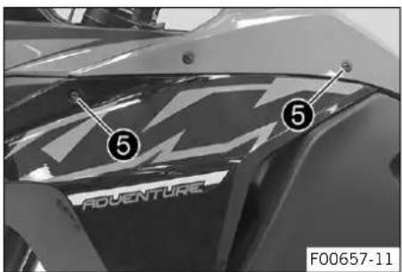 KTM 1090 Adventure (2016) - TRAVAUX D'ENTRETIEN SUR LA PARTIE-CYCLE 118 - 2