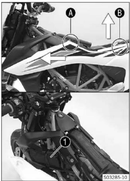 KTM 690 SMC R (2024) - Déposer les outils de bord - 1