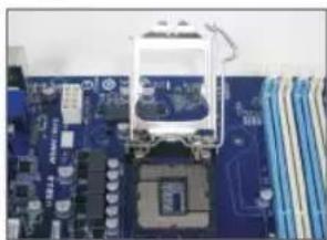 GIGABYTE GA-H55M-S2HP - Installieren einer Intel CPU (überspringen Sie diesen Schritt, wenn das Motherboard über einen eingebauten Prozessor verfügt) - 1