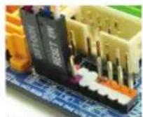 GIGABYTE GA-H55M-S2HP - Připojení Kabelů k Interním Konektorům - 1