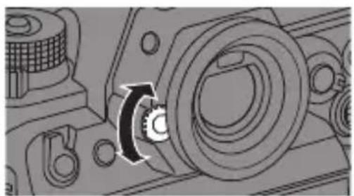 PANASONIC NN-SU66LS - Faites tourner la molette de réglage dioptrique tout en regardant à travers le viseur. - 1