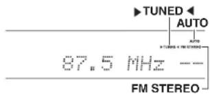 ONKYO HT-R593 - Escuchar la radio AM/FM - 1