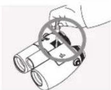 Swarovski AX Visio - VEILIGHEIDSADVIEZENa42b0df1e9889ac3be5932.jpg)

“箭头”按键可让您在每个应用程序的不同功能之间进行切换。

![](images/a7130157ef11b1993398ee979cd8ea82d56078cd2fdf184161631247740d58d2.jpg)

按住开/关按键，设备就会打开或关闭。如果设备已打开，短按这个按键将停用或重新激活屏幕 - 4