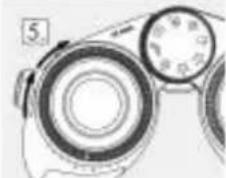 Swarovski AX Visio - Obs:下长期（很多天）存放，因为这可能导致不可挽回的损坏。应充电至60-80%的电量后再存放。如果电池在室温下存放，6个月后必须重新充电。  
·电池的寿命有限，它的性能会随使用时间的延长而下降。我们建议使用期限不超过5年。

故障电池故障电池

如果电池出现故障或电池外壳变形，在任何情况下都不要退还包括电池在内的设备。出于安全考虑，必须在当地危险品收集点对故障电池进行处置。此时，请将故障电池从设备上取下。如果无法取下电池，请联系我们的客户服务团队。

如果对AX VISIO造成任何损坏，请退还没有电池的设备。请注意，有关危险货物的国际法规（IATA·ADR等）适用于任何锂离子电芯（电池）的装运。

保修条款保修条款

施华洛世奇光学的这款产品是一部高质量的光学仪器，我们在全球范围内提供保障和善意维保服务。更多信息，请访问：https://swarop.dk/ax.visio_warranty

![](images/eb3fc1efbe12a93bd93fb96a96c7eaaa31ce18d32351b1deabcdd52fe4ca6c23.jpg) - 3
