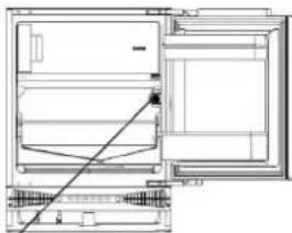 CANDY CM4SE68EWK - Placement de la nourriture dans le réfrigérateur - 1