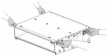 DAIKIN FWE04DAFN5V3-R - Disimballaggio e movimentazione del ventilconvettore - 1