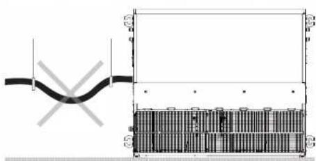 DAIKIN FWE08DAFN5V3-S - Afvoerleiding aansluiten - 3