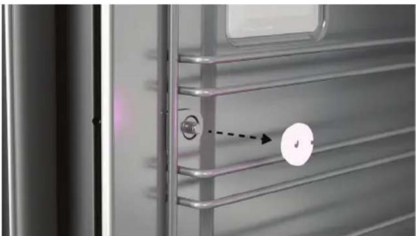 Fisher & Paykel OS30NDTDB1 - Retirer les grilles latérales - 2