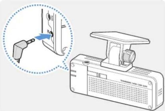 Thinkware Q200 - Raccordement du câble de la caméra arrière - 1