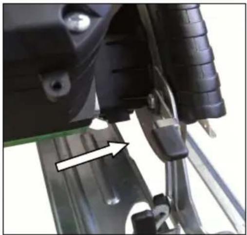Eibenstock EDS 181 - ACHTUNG! Risk of squashing - 1